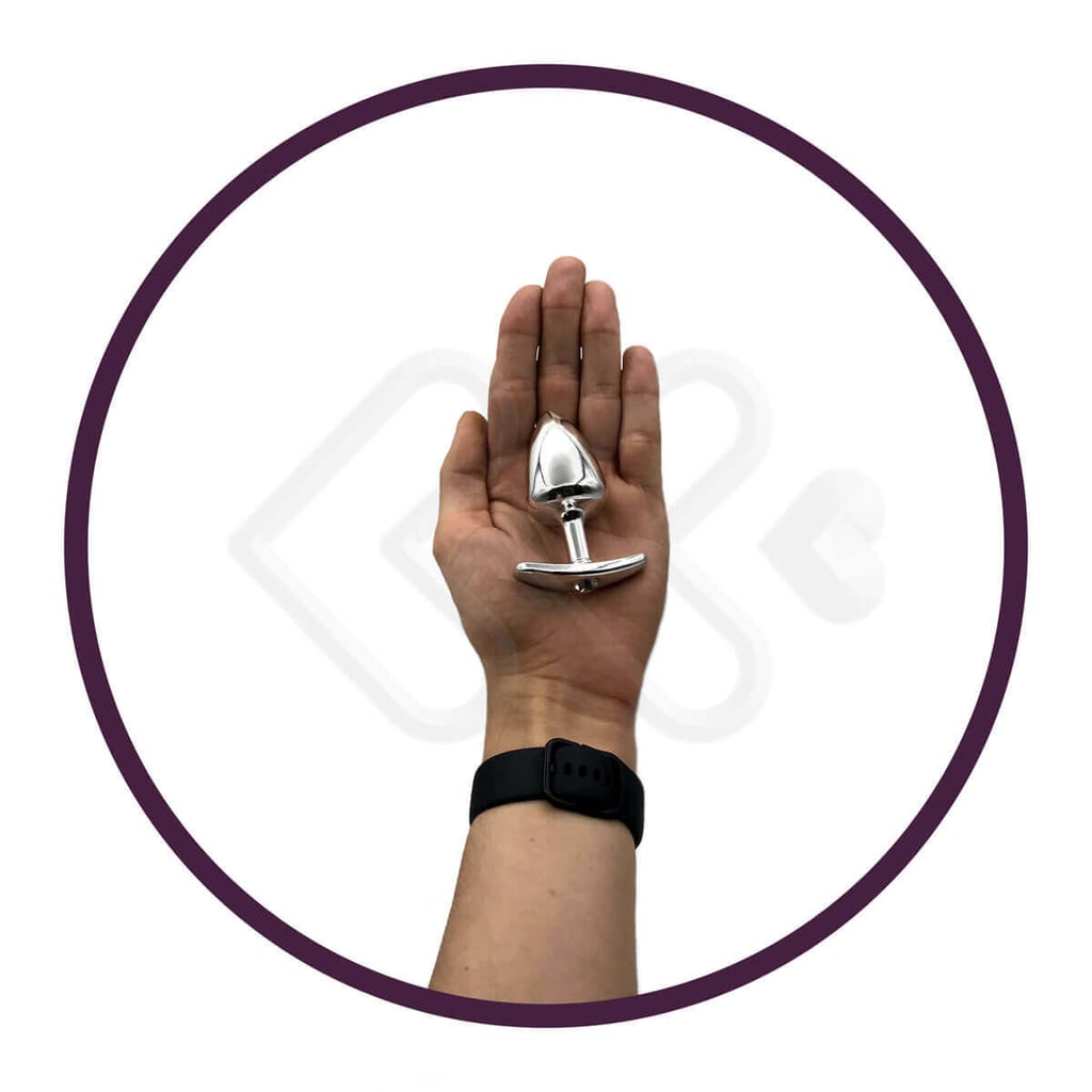 Plug Anal "M" Cônico em Metal com Joia e Base Removível - Hard - 6,8 x 3,2 cm | Disponível em 7 Cores - 8